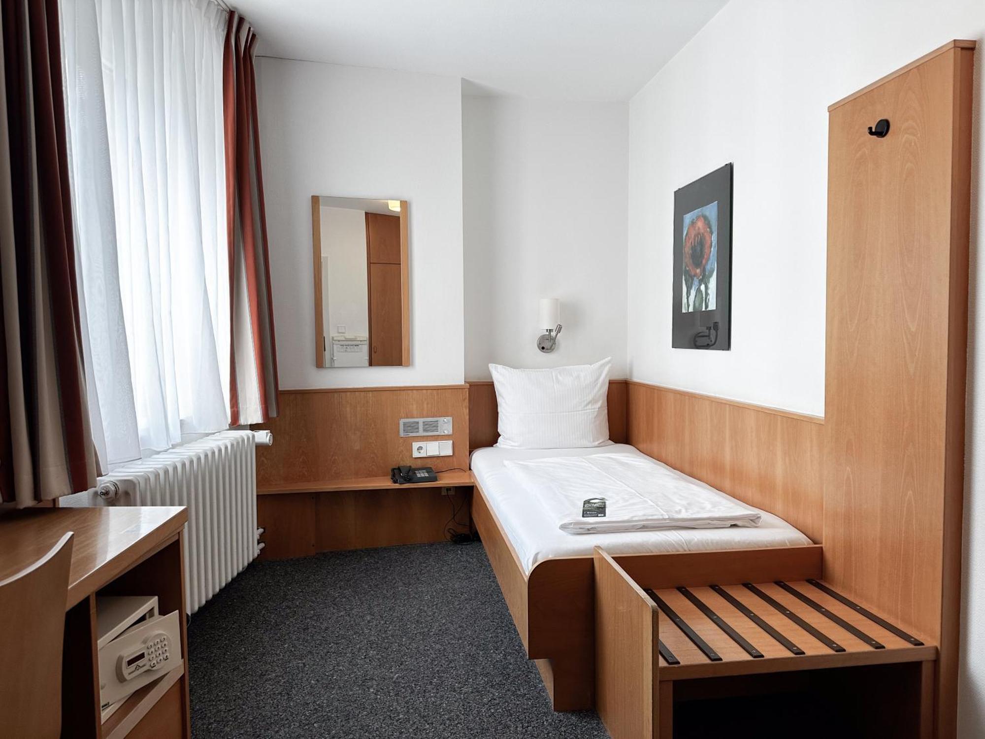 Hotel Berliner Hof Kiel Luaran gambar